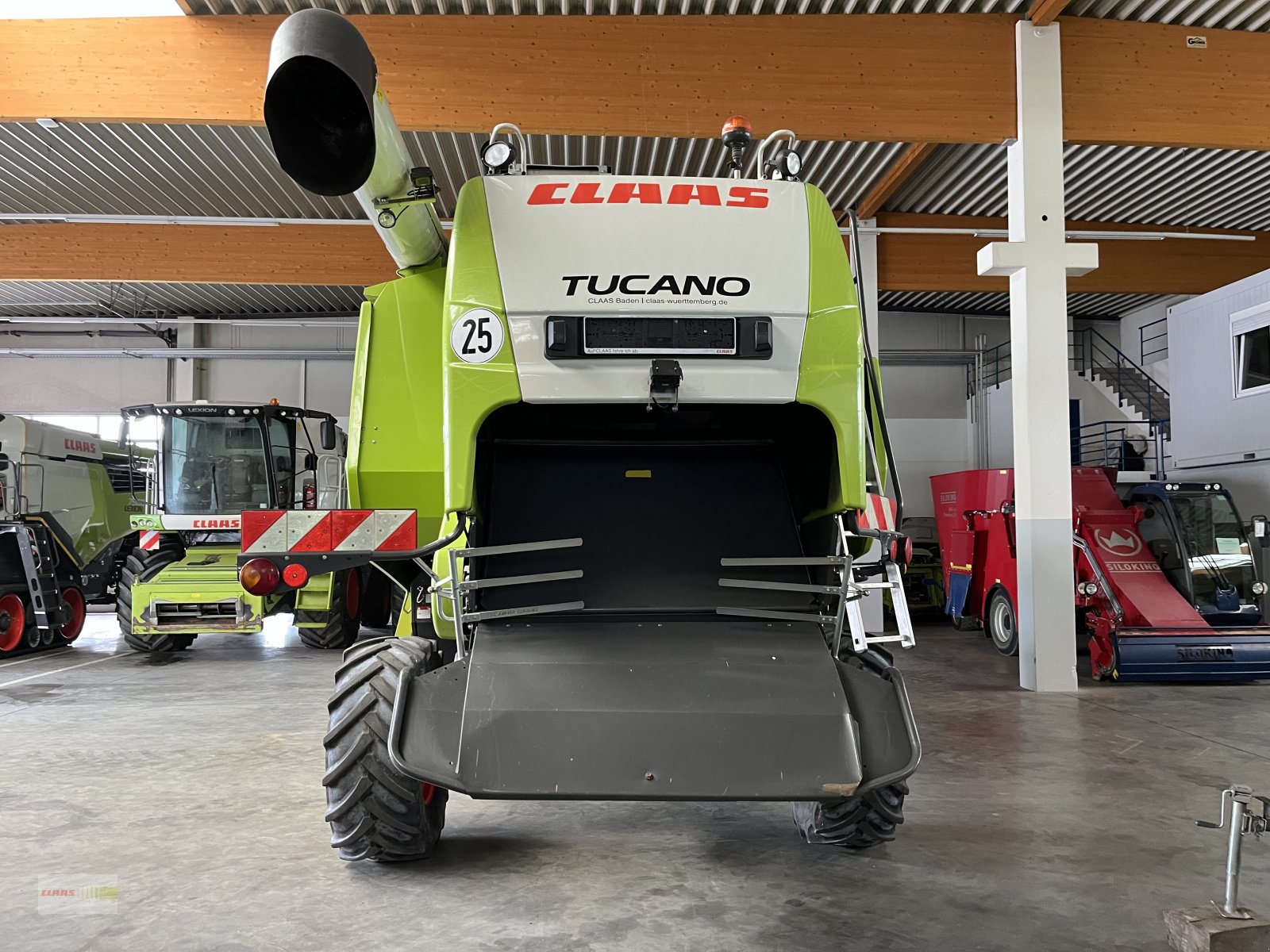 Mähdrescher des Typs CLAAS Tucano 430 PREIS REDUZIERT !!!, Gebrauchtmaschine in Langenau (Bild 4)