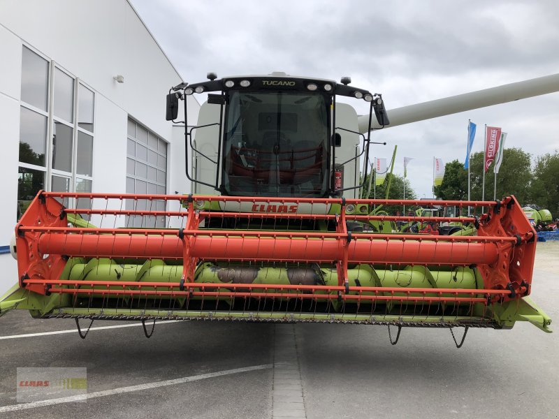 Mähdrescher des Typs CLAAS Tucano 430 PREIS REDUZIERT !!!, Gebrauchtmaschine in Langenau (Bild 1)