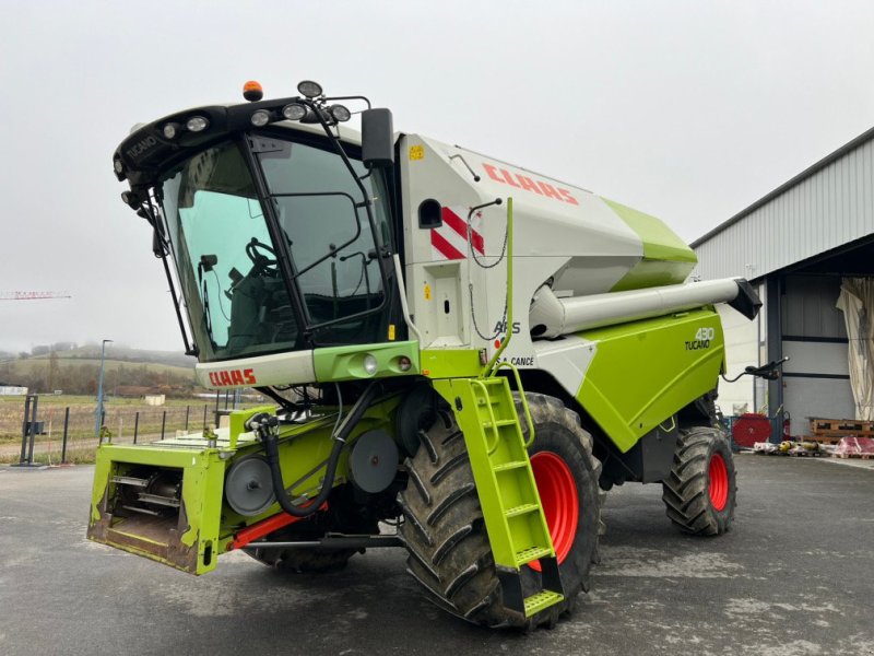 Mähdrescher tip CLAAS TUCANO 430 - TIER 3, Gebrauchtmaschine in L'Isle-en-Dodon (Poză 1)