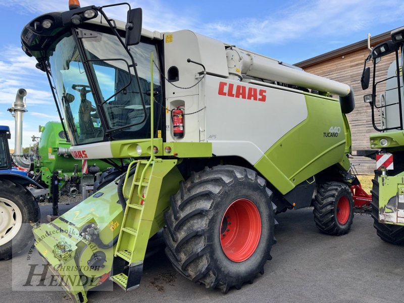 Mähdrescher des Typs CLAAS Tucano 440, Gebrauchtmaschine in Stephanshart (Bild 1)