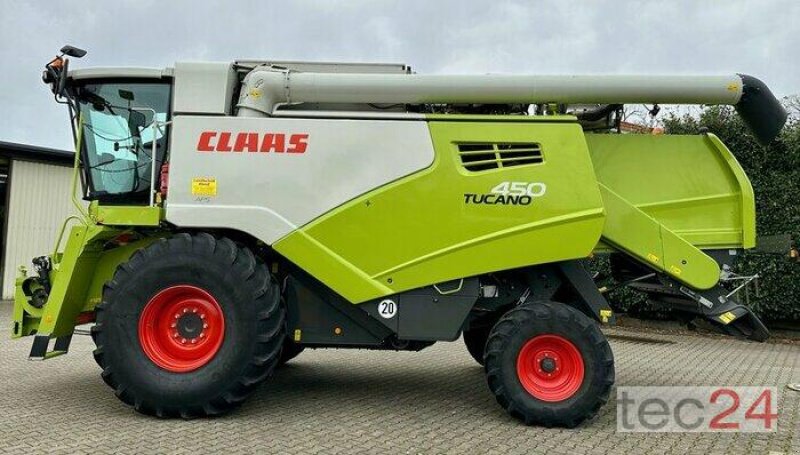 Mähdrescher tip CLAAS Tucano 450 mit Schneidwerk, Gebrauchtmaschine in Östringen (Poză 2)