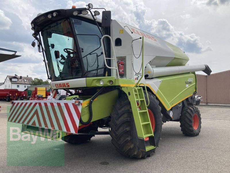 Mähdrescher van het type CLAAS TUCANO 450, Gebrauchtmaschine in Obertraubling (Foto 1)