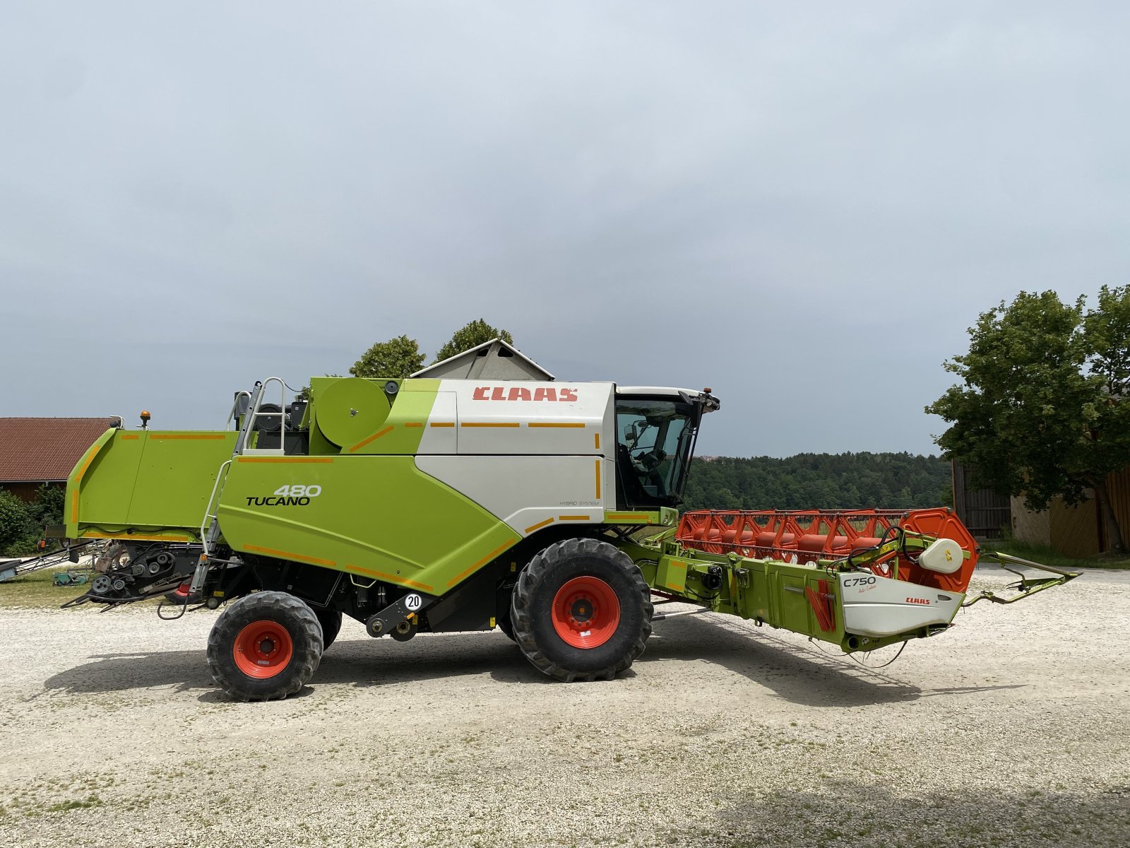 Mähdrescher del tipo CLAAS Tucano 480, Gebrauchtmaschine en Hemau (Imagen 5)