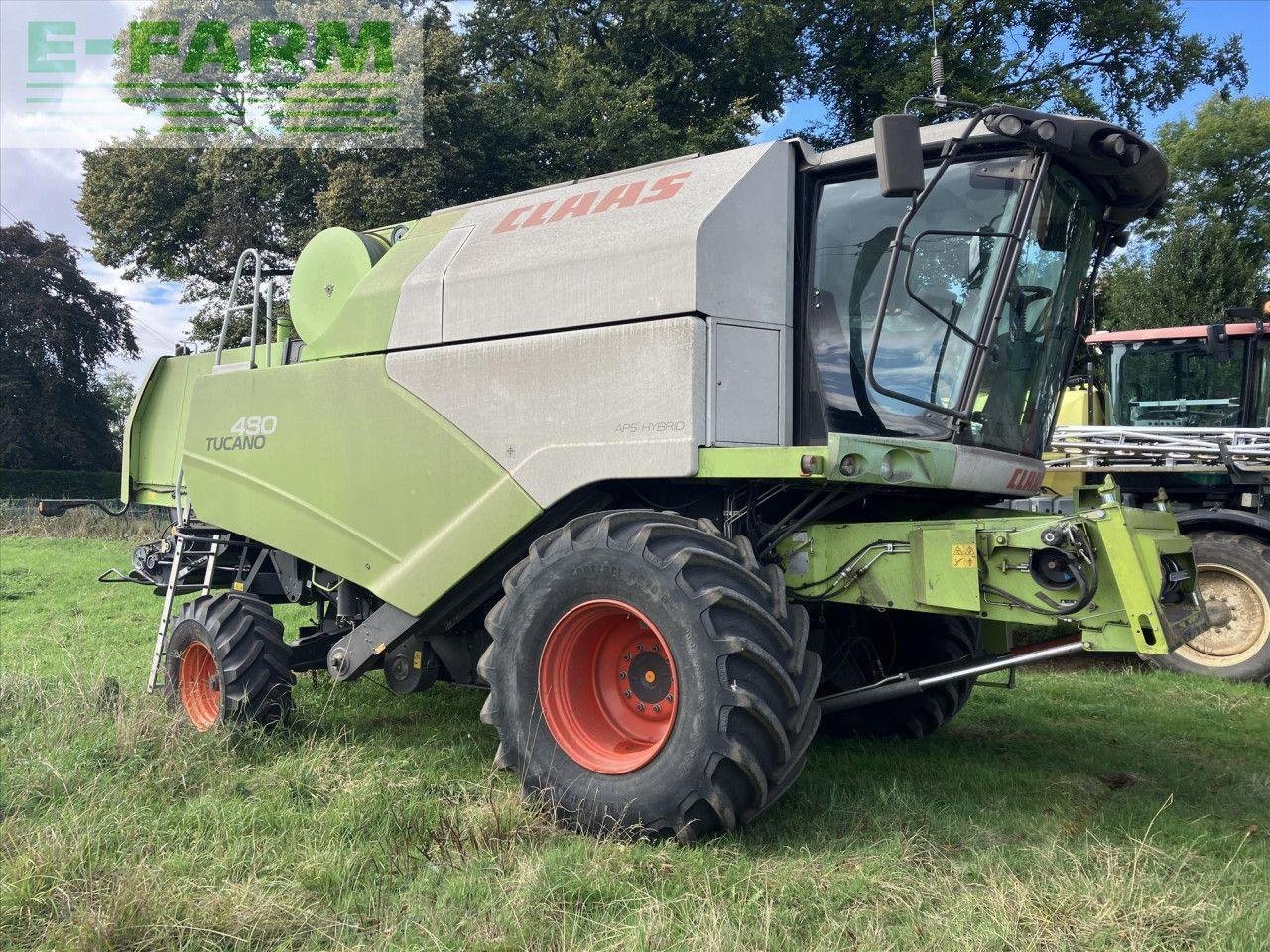 Mähdrescher tip CLAAS TUCANO 480, Gebrauchtmaschine in BRIGG (Poză 1)