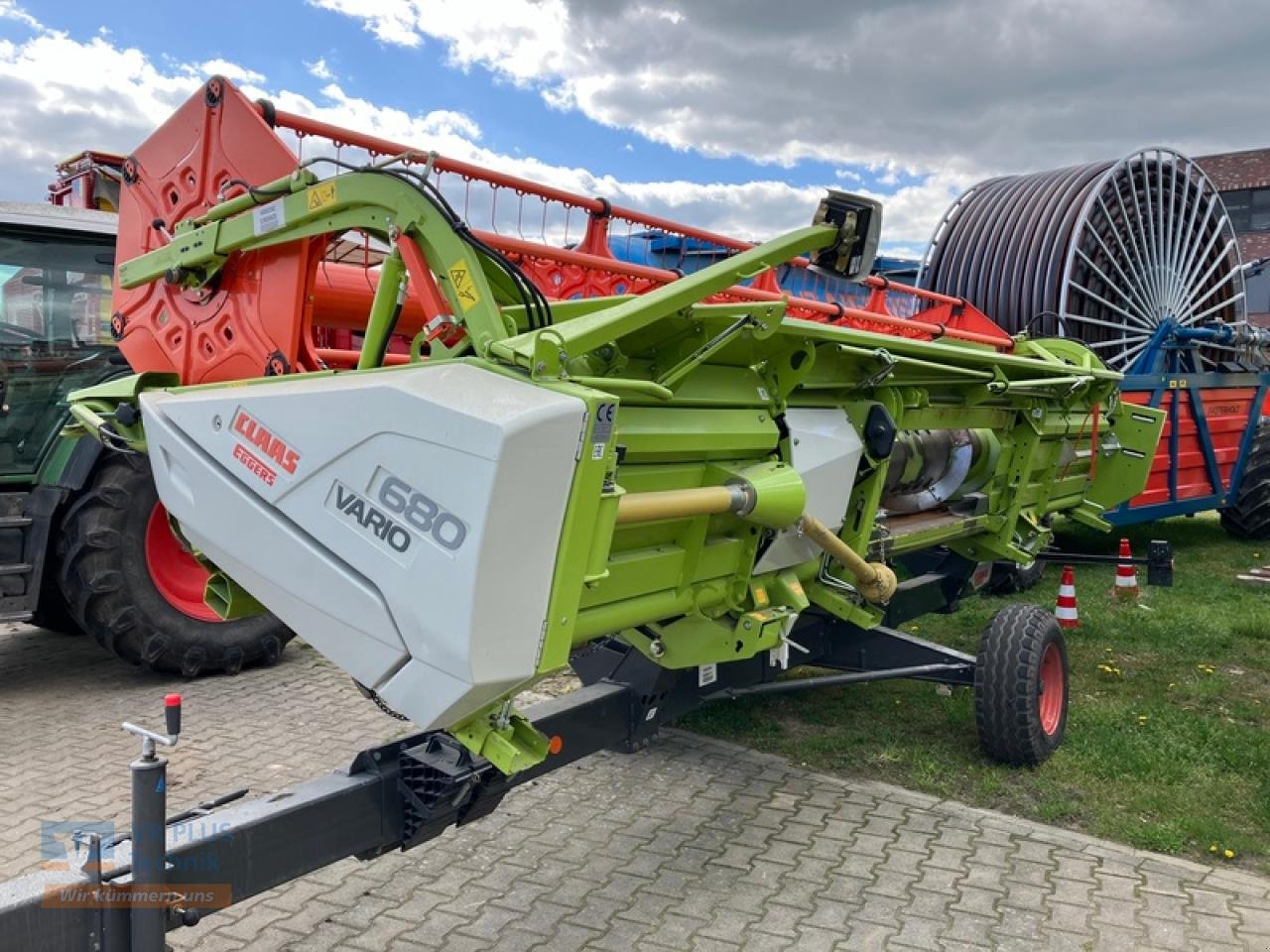 Mähdrescher tip CLAAS TUCANO 560 BUSINESS APS HYBRID, Gebrauchtmaschine in Osterburg (Poză 7)