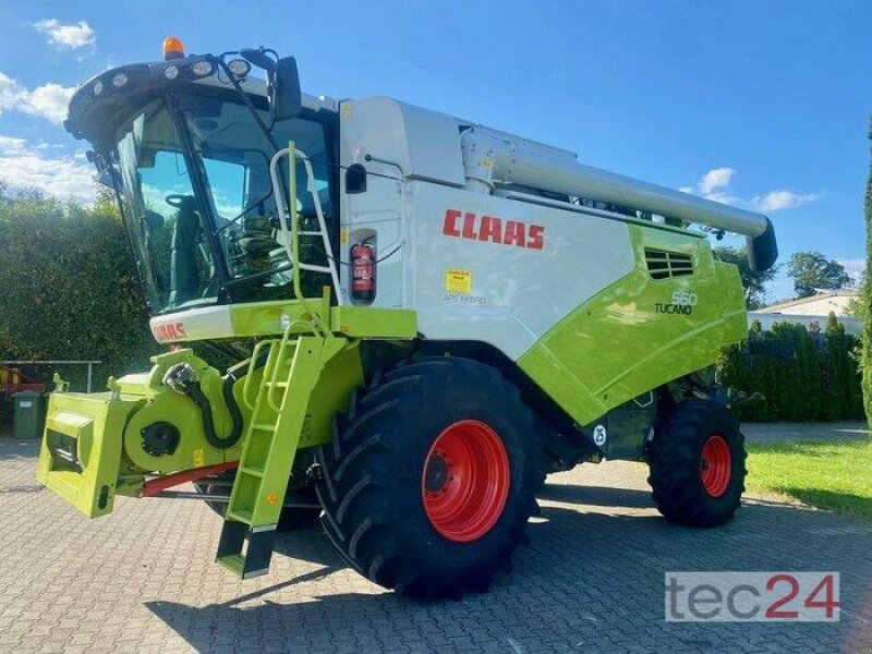 Mähdrescher van het type CLAAS Tucano 560 mit Schneidwerk, Gebrauchtmaschine in Östringen (Foto 1)