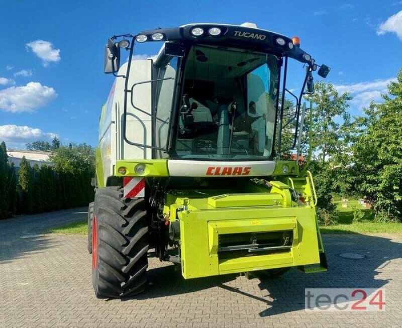 Mähdrescher van het type CLAAS Tucano 560 mit Schneidwerk, Gebrauchtmaschine in Östringen (Foto 10)