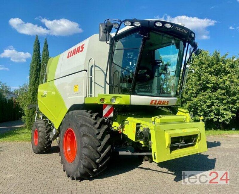 Mähdrescher van het type CLAAS Tucano 560 mit Schneidwerk, Gebrauchtmaschine in Östringen (Foto 2)