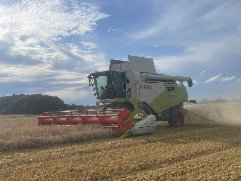 Mähdrescher du type CLAAS Tucano 580, Gebrauchtmaschine en Harenzhofen (Photo 1)