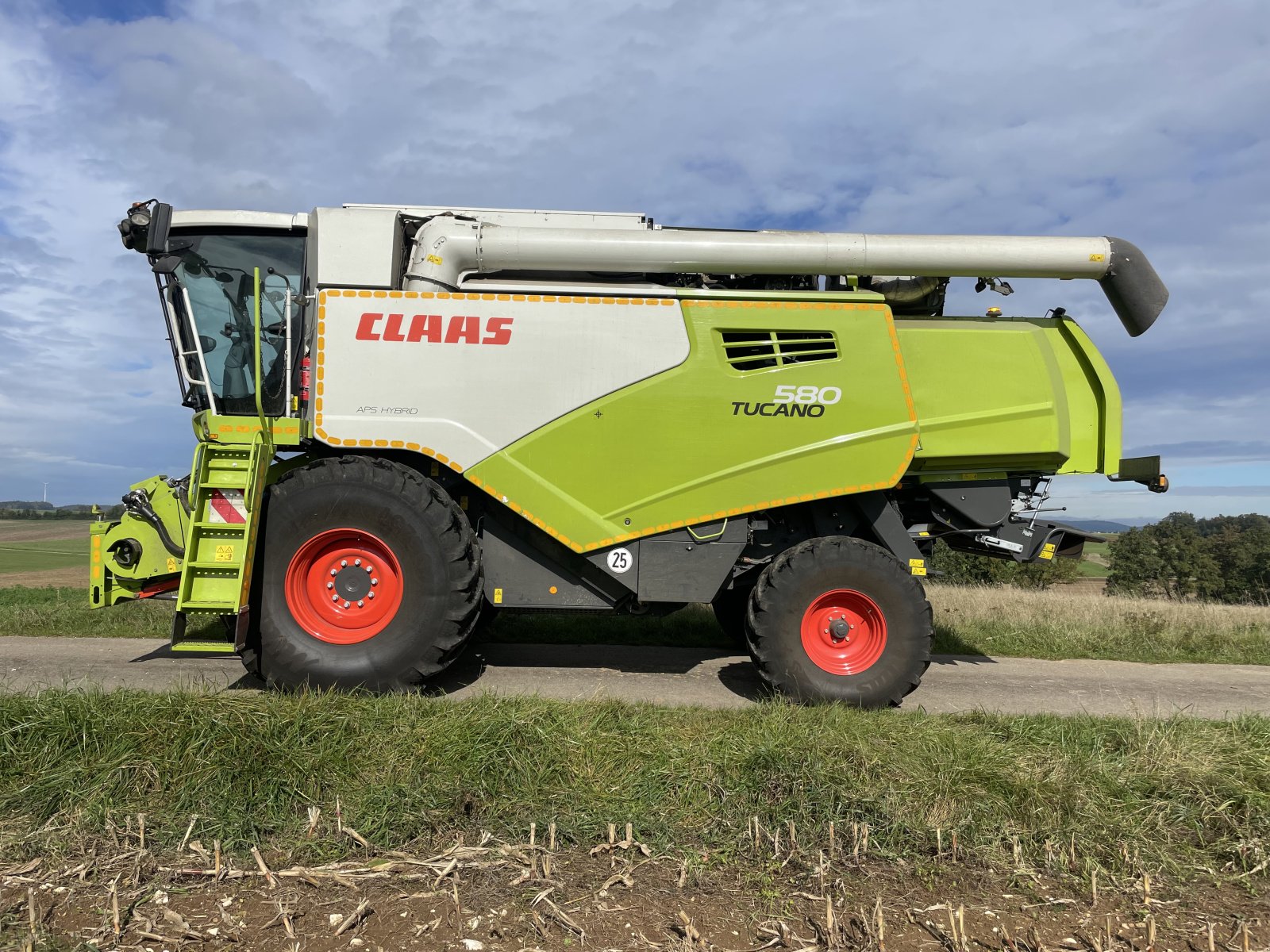 Mähdrescher от тип CLAAS Tucano 580, Gebrauchtmaschine в Harenzhofen (Снимка 1)