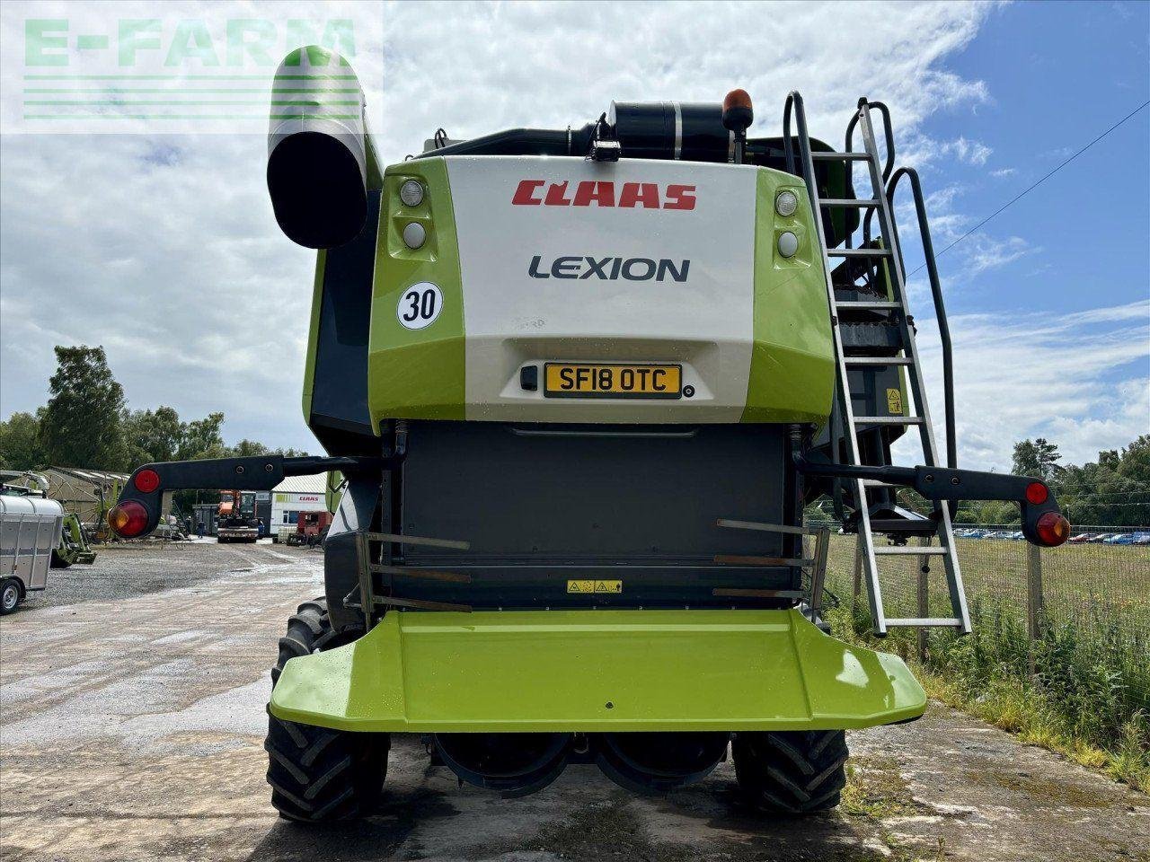 Mähdrescher van het type CLAAS USED LEXION 660TT, Gebrauchtmaschine in DUMFRIES (Foto 4)