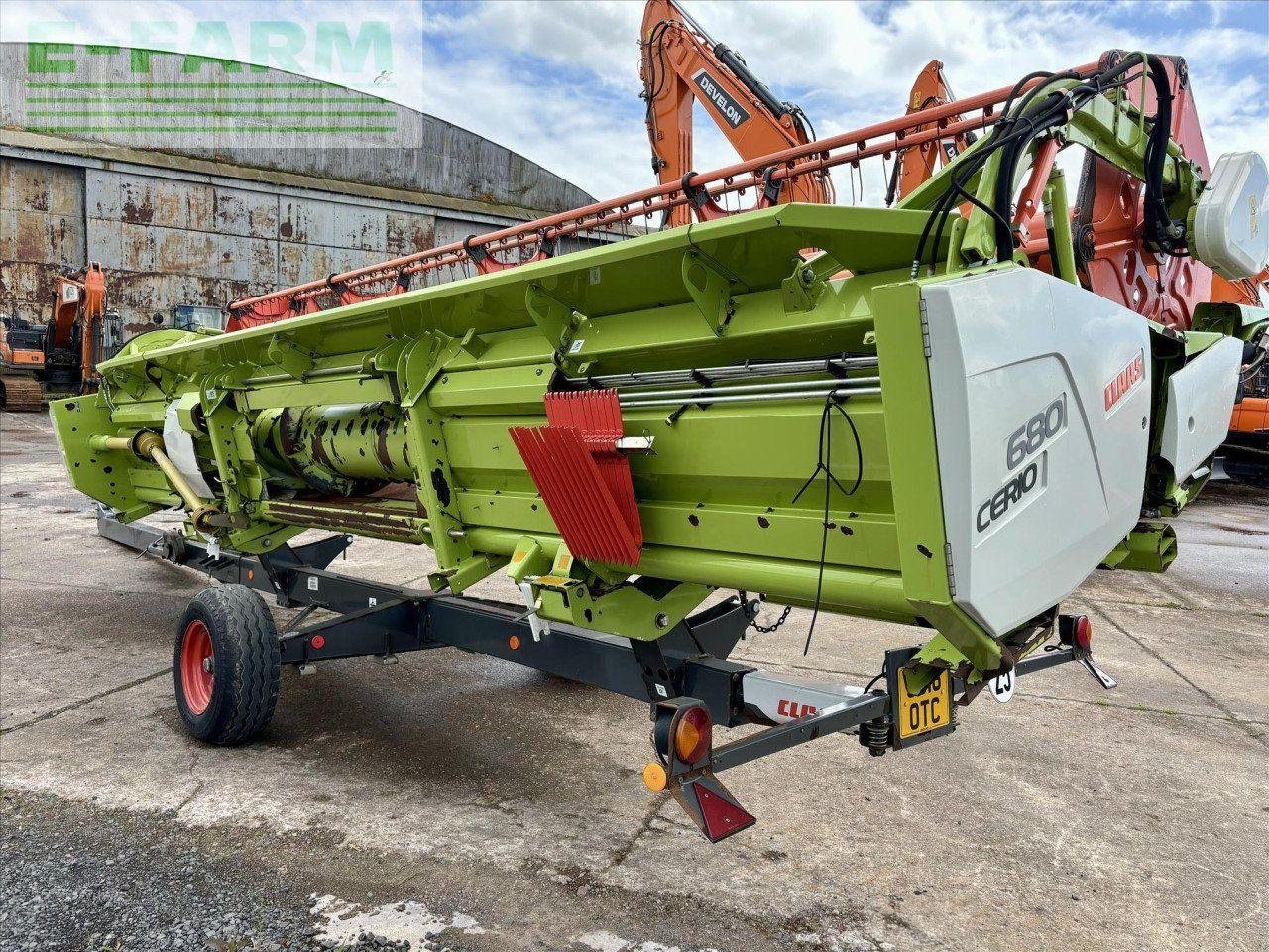 Mähdrescher van het type CLAAS USED LEXION 660TT, Gebrauchtmaschine in DUMFRIES (Foto 15)