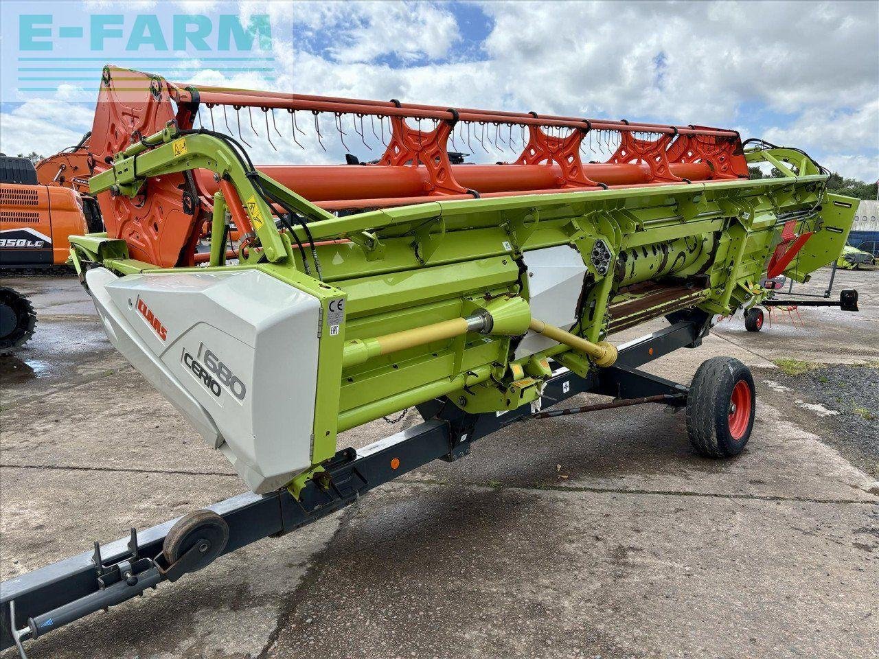 Mähdrescher van het type CLAAS USED LEXION 660TT, Gebrauchtmaschine in DUMFRIES (Foto 16)