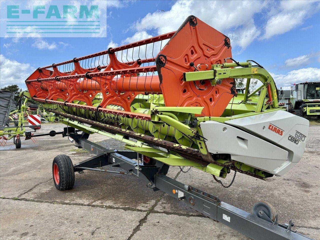 Mähdrescher van het type CLAAS USED LEXION 660TT, Gebrauchtmaschine in DUMFRIES (Foto 17)