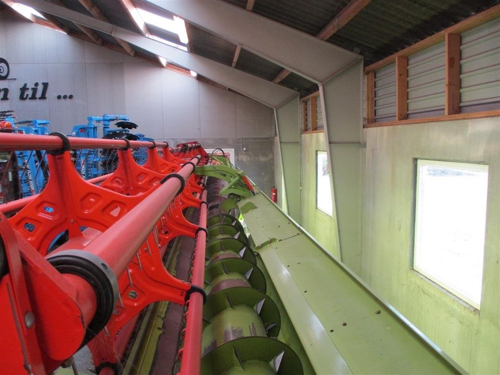 Mähdrescher of the type CLAAS V1200 med rapsudstyr og vogn, Gebrauchtmaschine in Lintrup (Picture 8)