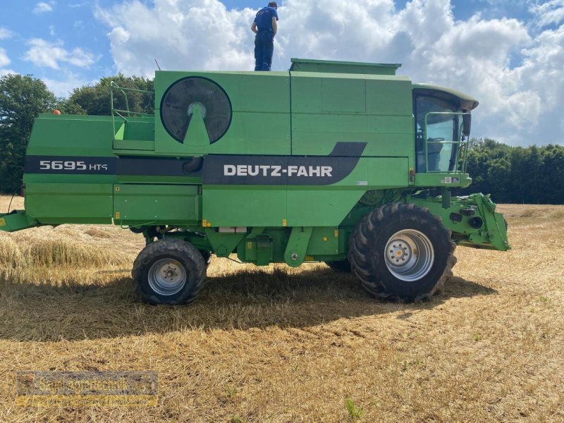 Mähdrescher tipa Deutz-Fahr 5695 HTS Balance, Gebrauchtmaschine u Rhaunen