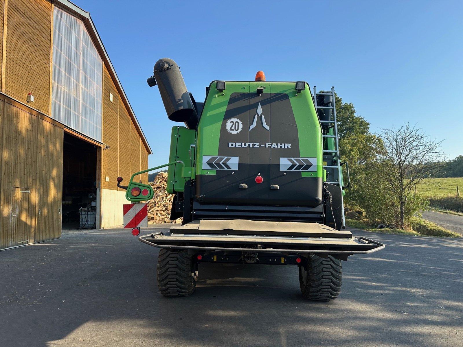 Mähdrescher del tipo Deutz-Fahr 6090 HTS Balance, Gebrauchtmaschine en Amöneburg-Roßdorf (Imagen 4)