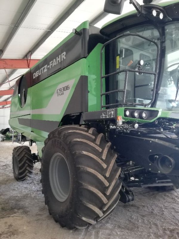 Mähdrescher van het type Deutz-Fahr 9306 TSB, Gebrauchtmaschine in BLESMES (Foto 4)