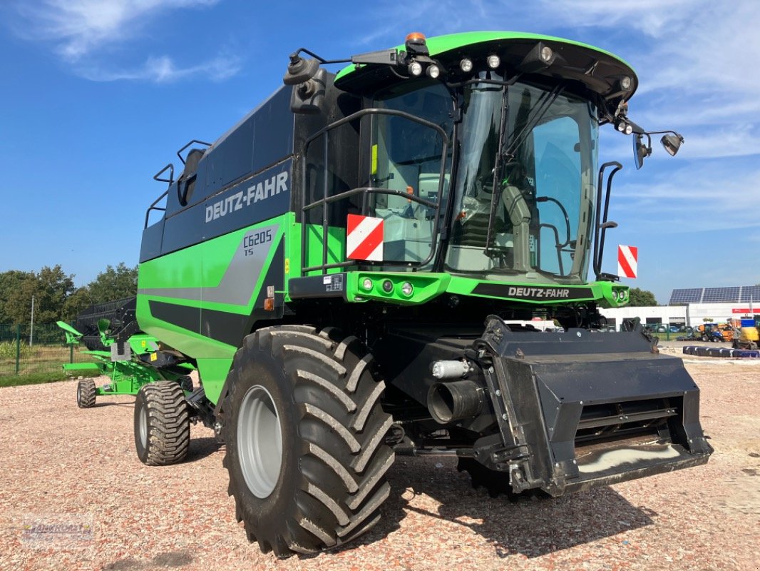 Mähdrescher van het type Deutz-Fahr C 6205 TS, Gebrauchtmaschine in Aurich (Foto 5)