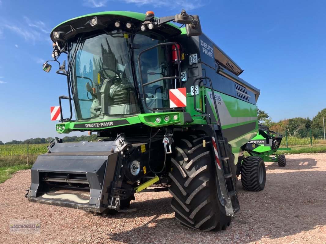 Mähdrescher van het type Deutz-Fahr C 6205 TS, Gebrauchtmaschine in Aurich (Foto 7)