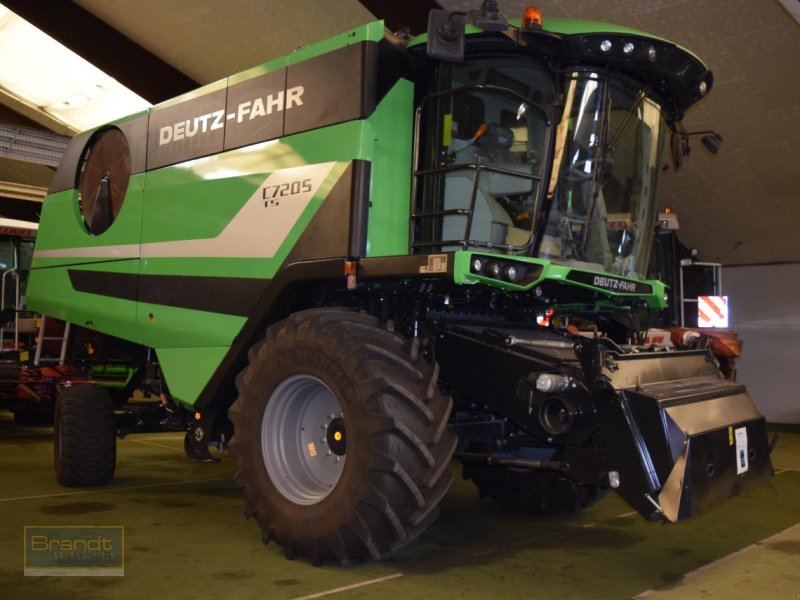 Mähdrescher tip Deutz-Fahr C 7205 TS, Gebrauchtmaschine in Oyten (Poză 1)