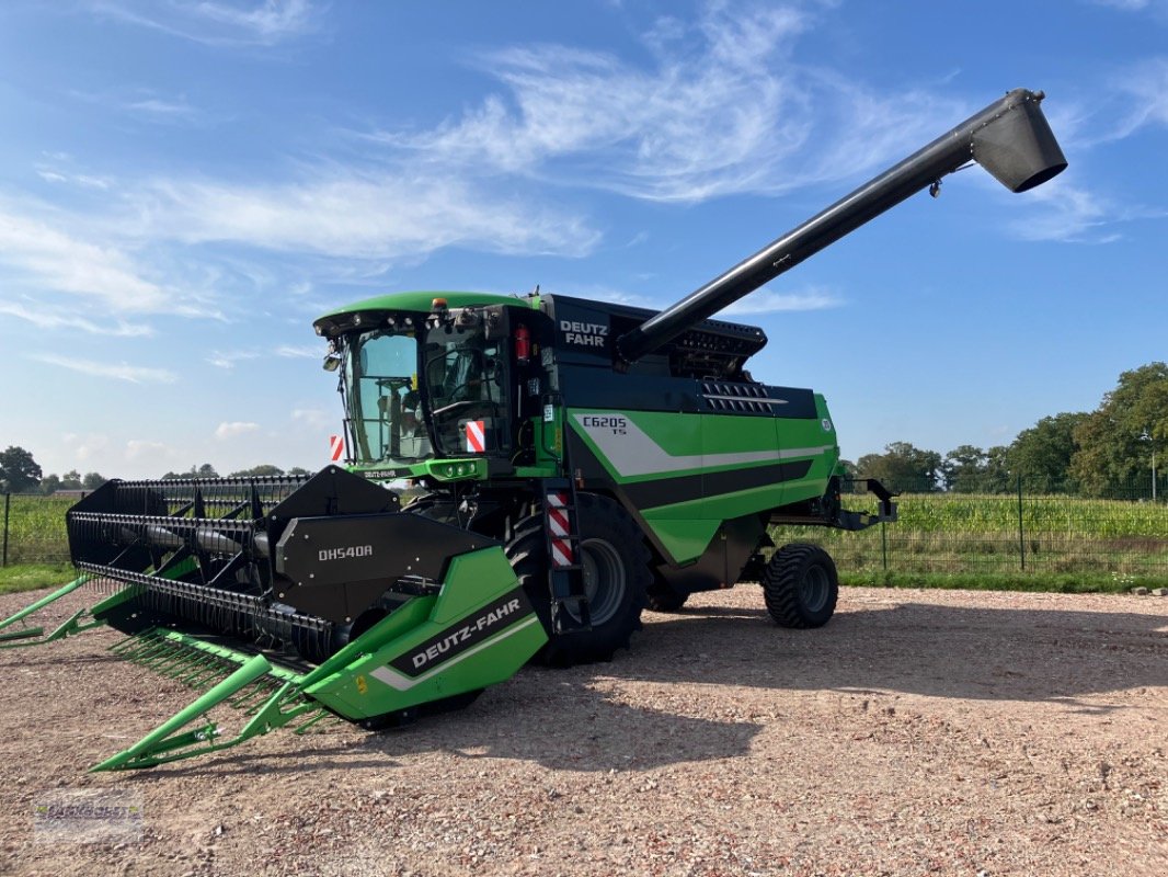 Mähdrescher van het type Deutz-Fahr C 7206 TS, Gebrauchtmaschine in Aurich (Foto 1)