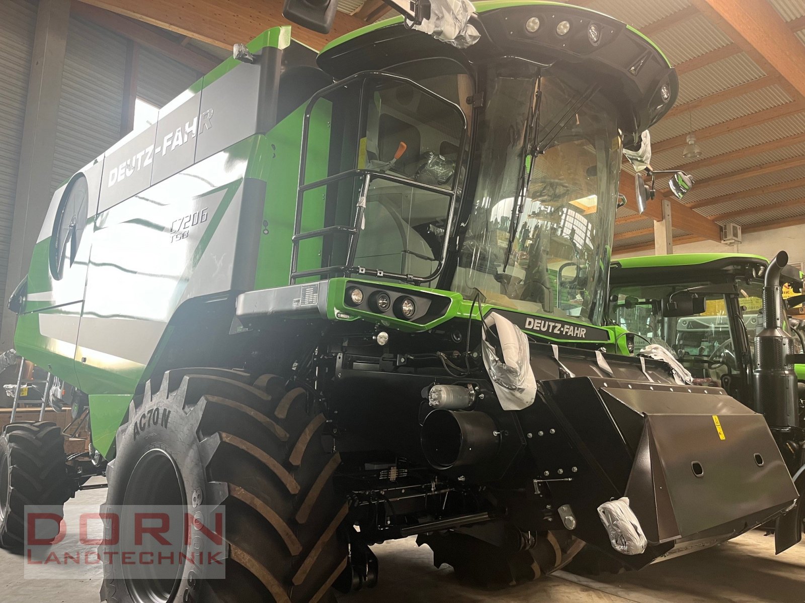 Mähdrescher tipa Deutz-Fahr C 7206 TSB NEU mit Deutz Motor, Neumaschine u Bruckberg (Slika 1)