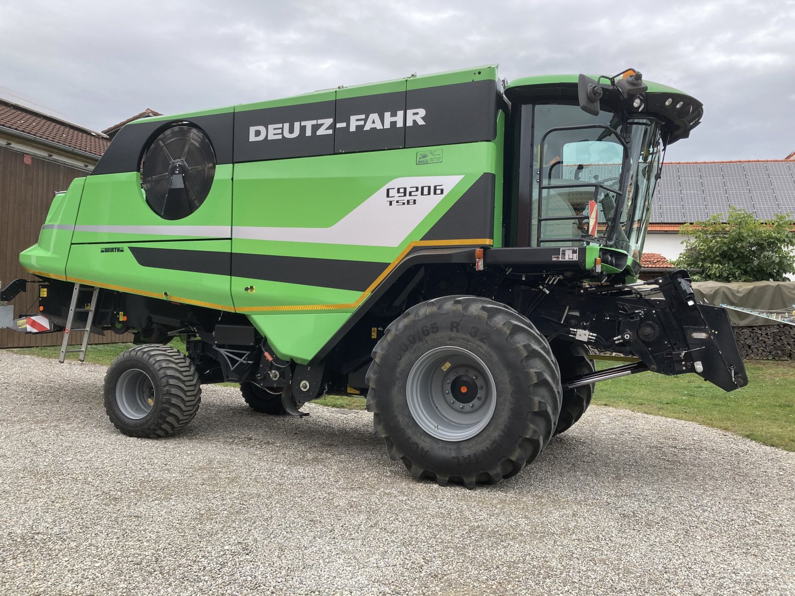 Mähdrescher a típus Deutz-Fahr C 9206 TSB, Gebrauchtmaschine ekkor: Altomünster (Kép 12)