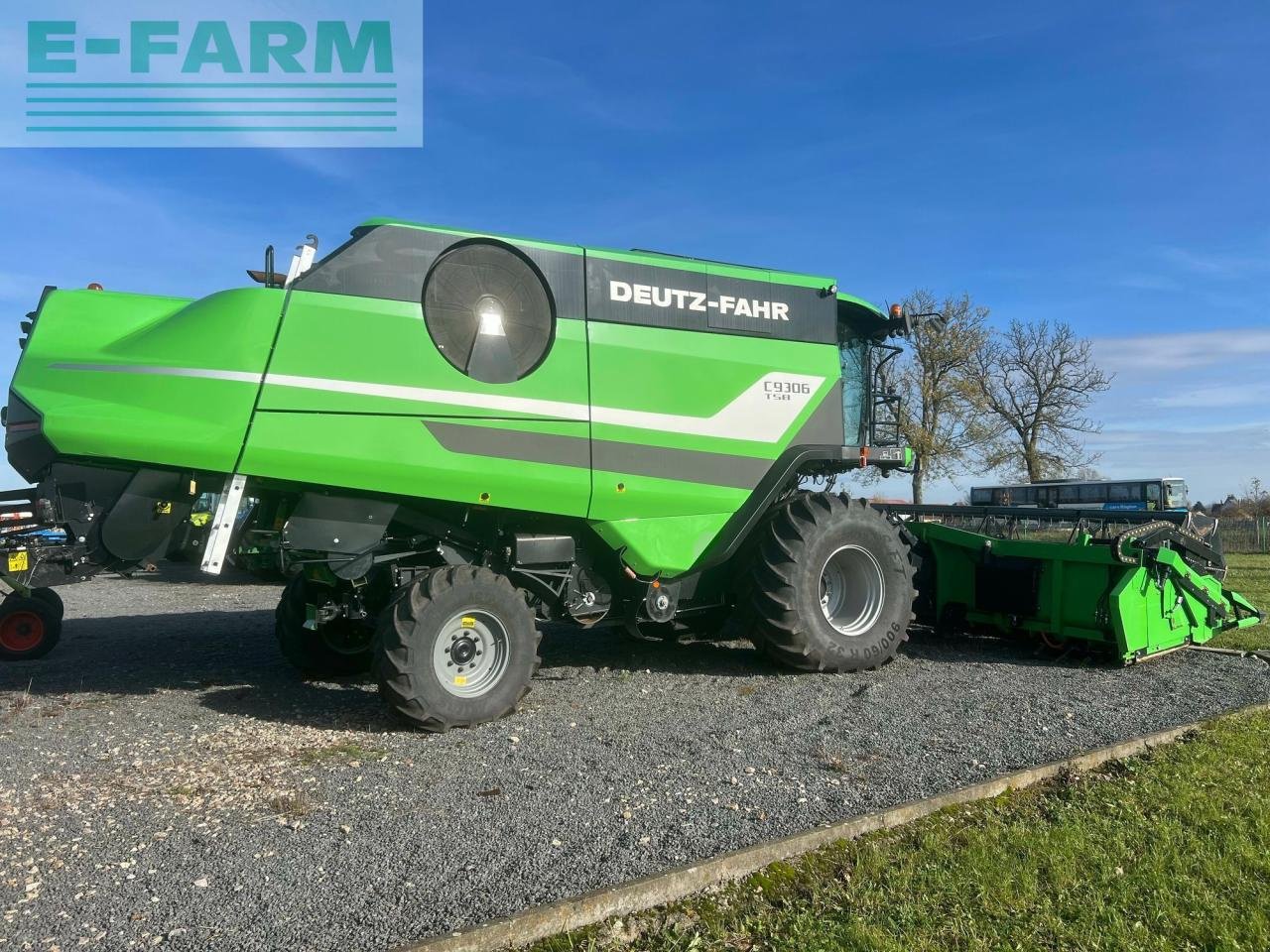 Mähdrescher des Typs Deutz-Fahr c 9306 tsb, Gebrauchtmaschine in SAULZET (Bild 2)