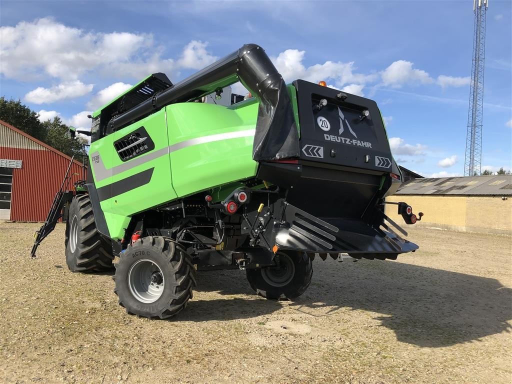 Mähdrescher del tipo Deutz-Fahr C9306 TSB KUN 911 timer., Gebrauchtmaschine In Skive (Immagine 8)