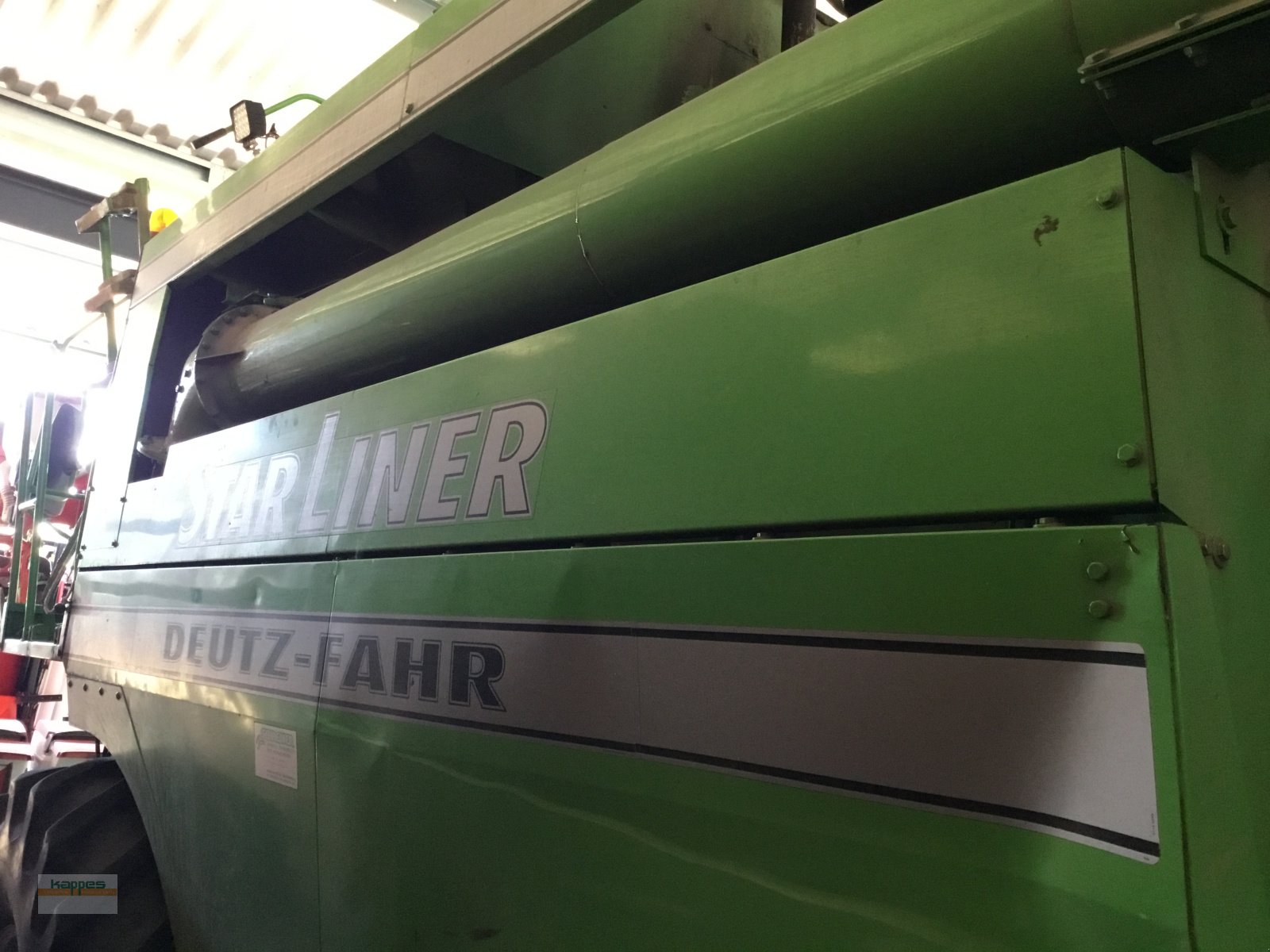 Mähdrescher des Typs Deutz-Fahr Starliner 4045 H, Gebrauchtmaschine in Niederstetten (Bild 4)