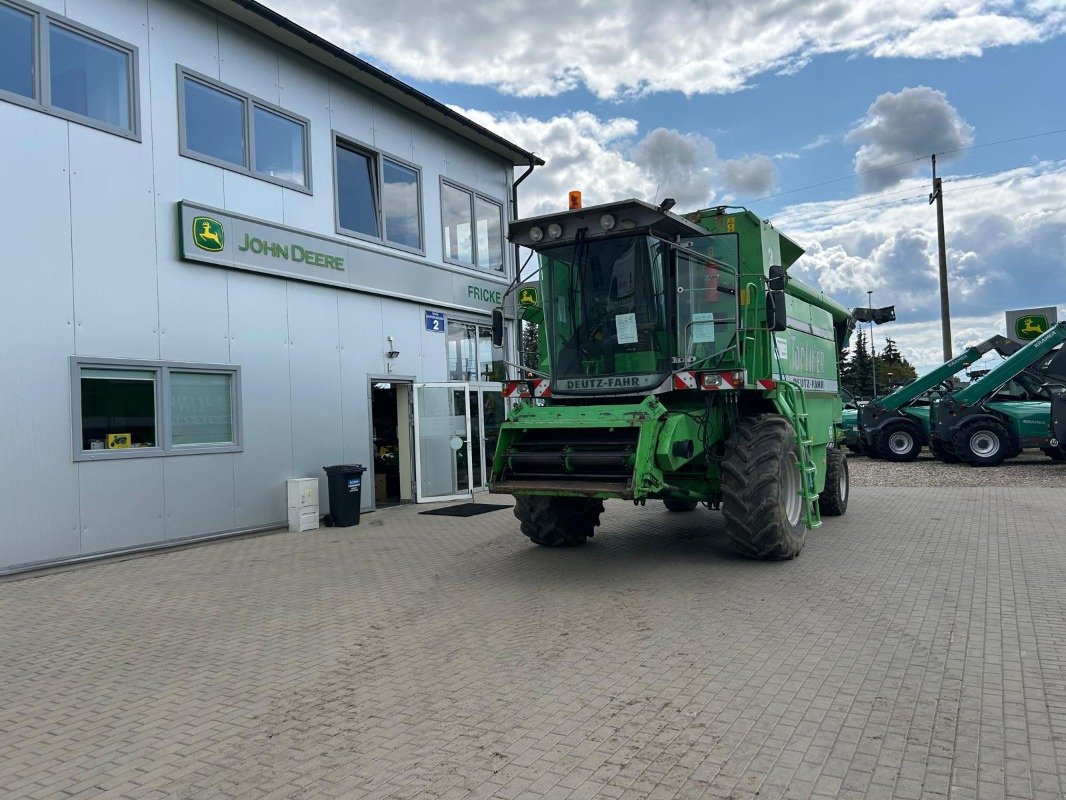 Mähdrescher des Typs Deutz-Fahr TOPLINER 4080 HTS, Gebrauchtmaschine in Mrągowo (Bild 12)