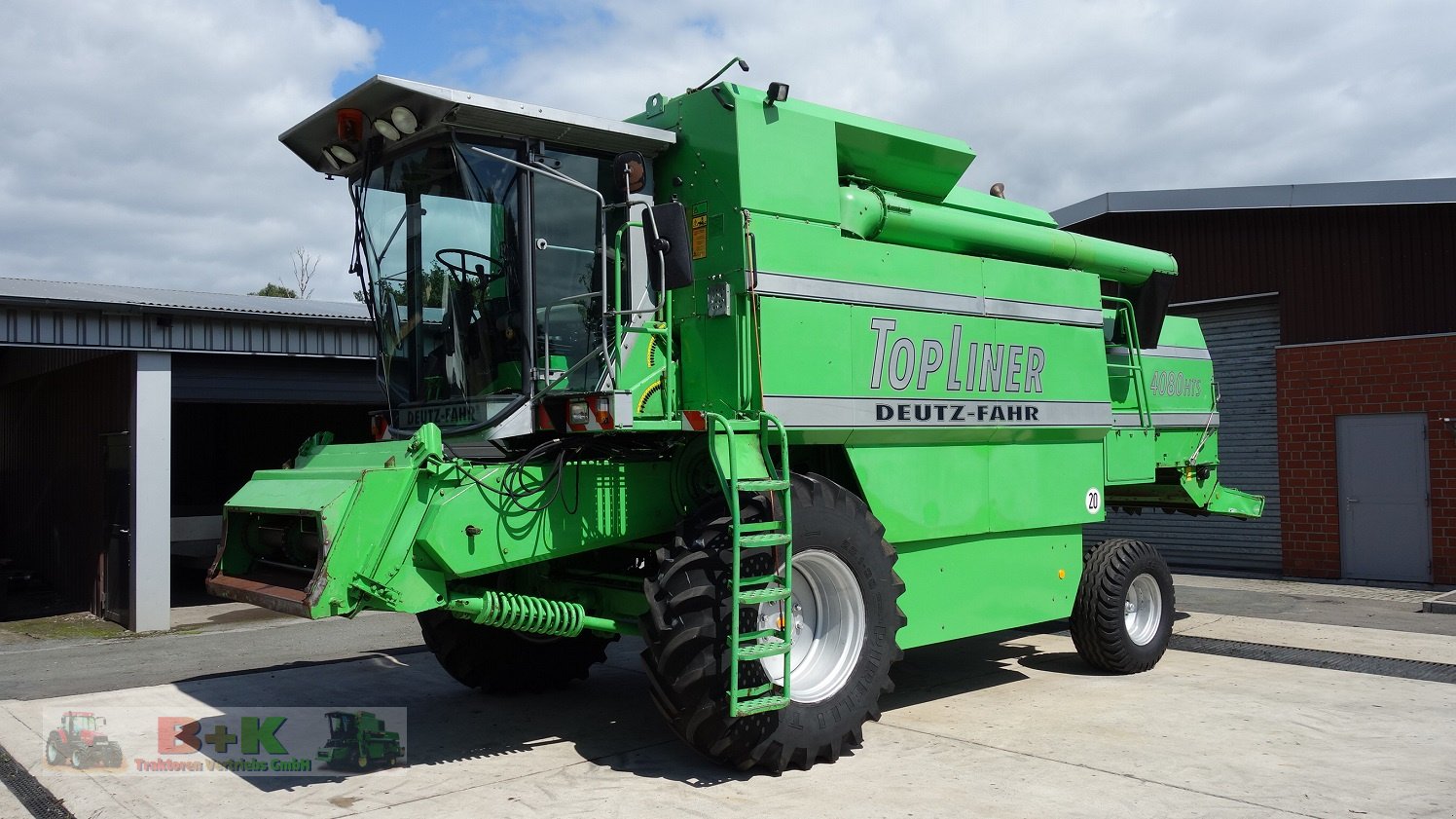 Mähdrescher of the type Deutz-Fahr Topliner 4080 HTS, Gebrauchtmaschine in Kettenkamp (Picture 1)