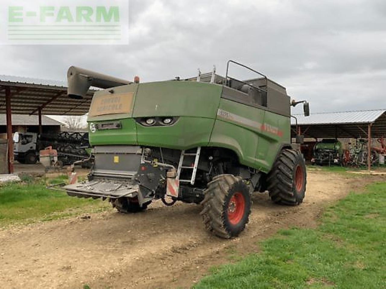 Mähdrescher del tipo Fendt 5275 cpli, Gebrauchtmaschine In MONFERRAN (Immagine 4)