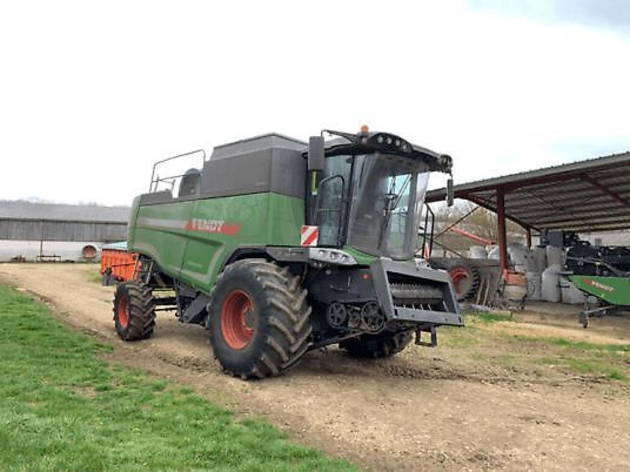 Mähdrescher типа Fendt 5275 cpli, Gebrauchtmaschine в MONFERRAN (Фотография 3)