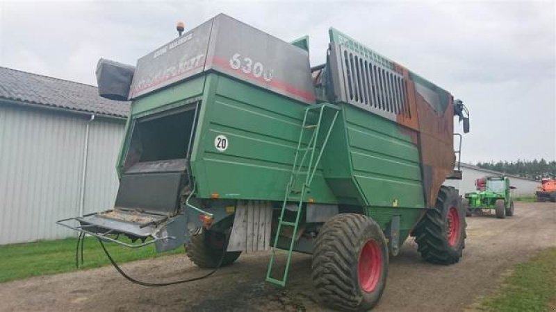 Mähdrescher van het type Fendt 6300 sælges i dele/for spareparts, Gebrauchtmaschine in Hemmet (Foto 4)