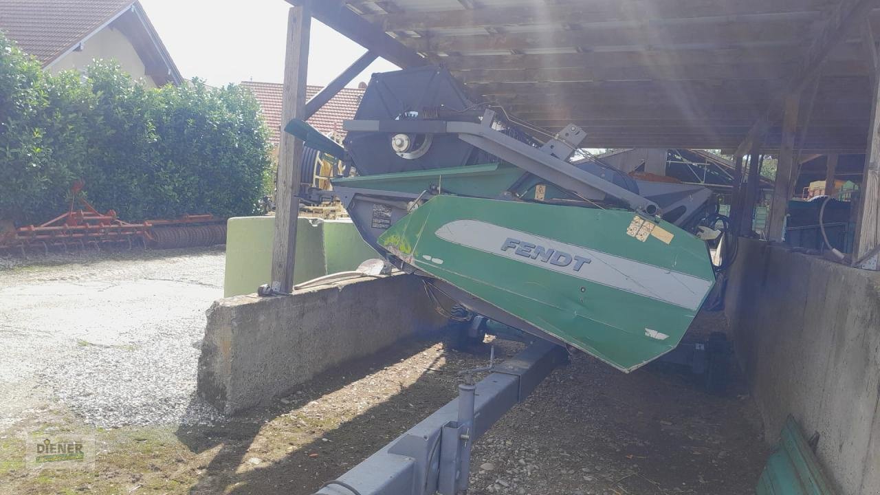 Mähdrescher van het type Fendt 6300C, Gebrauchtmaschine in Buggingen (Foto 15)