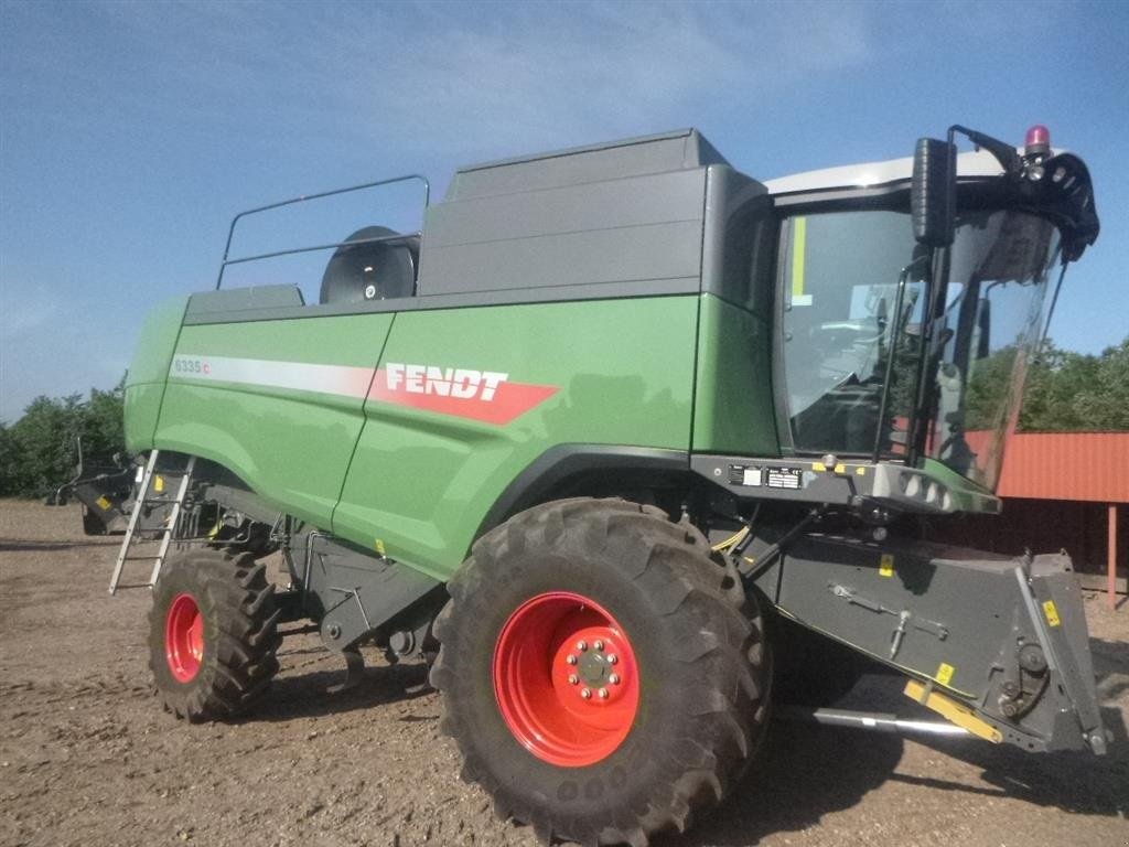 Mähdrescher van het type Fendt 6335 C SAMME MODEL SOM MF 7370 BETA, Gebrauchtmaschine in Skive (Foto 6)