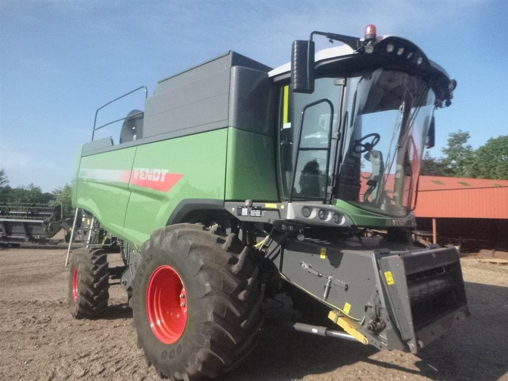 Mähdrescher tipa Fendt 6335 C SAMME MODEL SOM MF 7370 BETA, Gebrauchtmaschine u Skive (Slika 3)