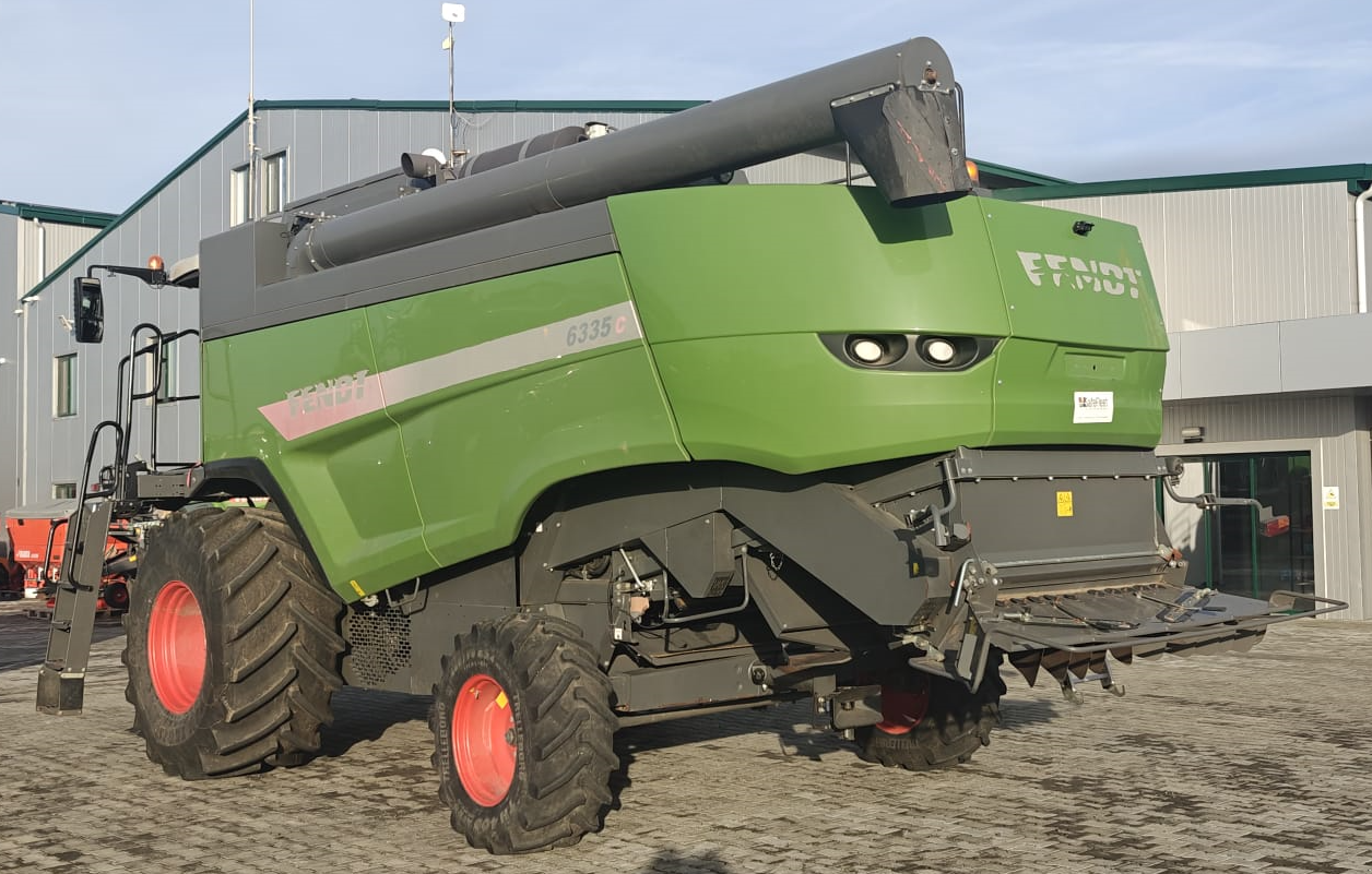 Mähdrescher типа Fendt 6335 C, Gebrauchtmaschine в Orţişoara (Фотография 3)