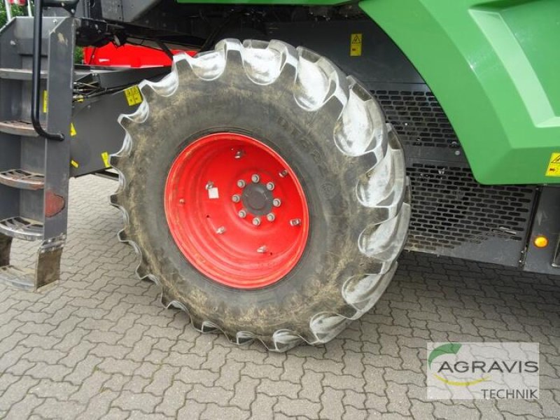 Mähdrescher of the type Fendt 6335 C, Gebrauchtmaschine in Uelzen (Picture 8)