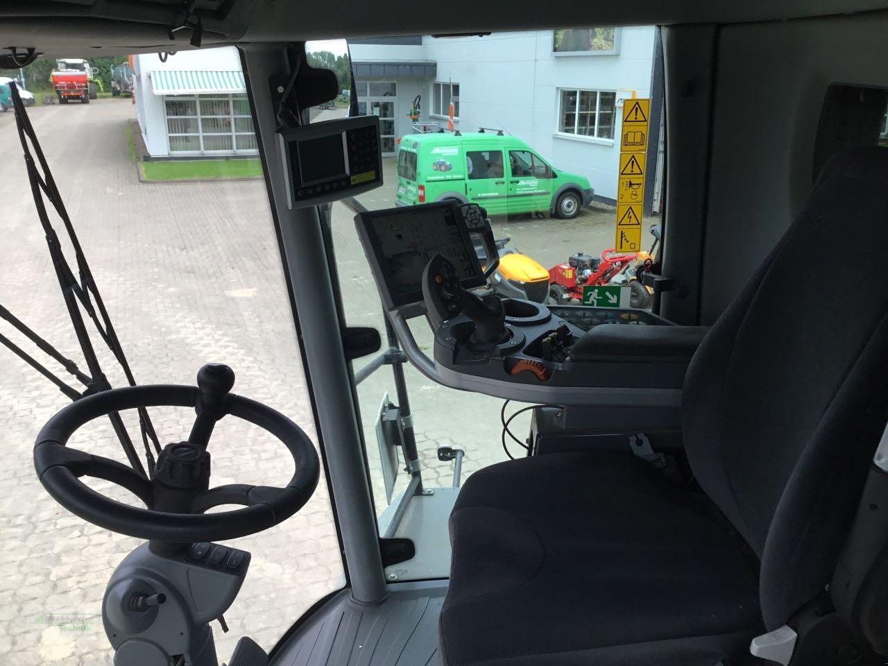 Mähdrescher du type Fendt 6335 C, Gebrauchtmaschine en Hess.Oldendorf (Photo 6)