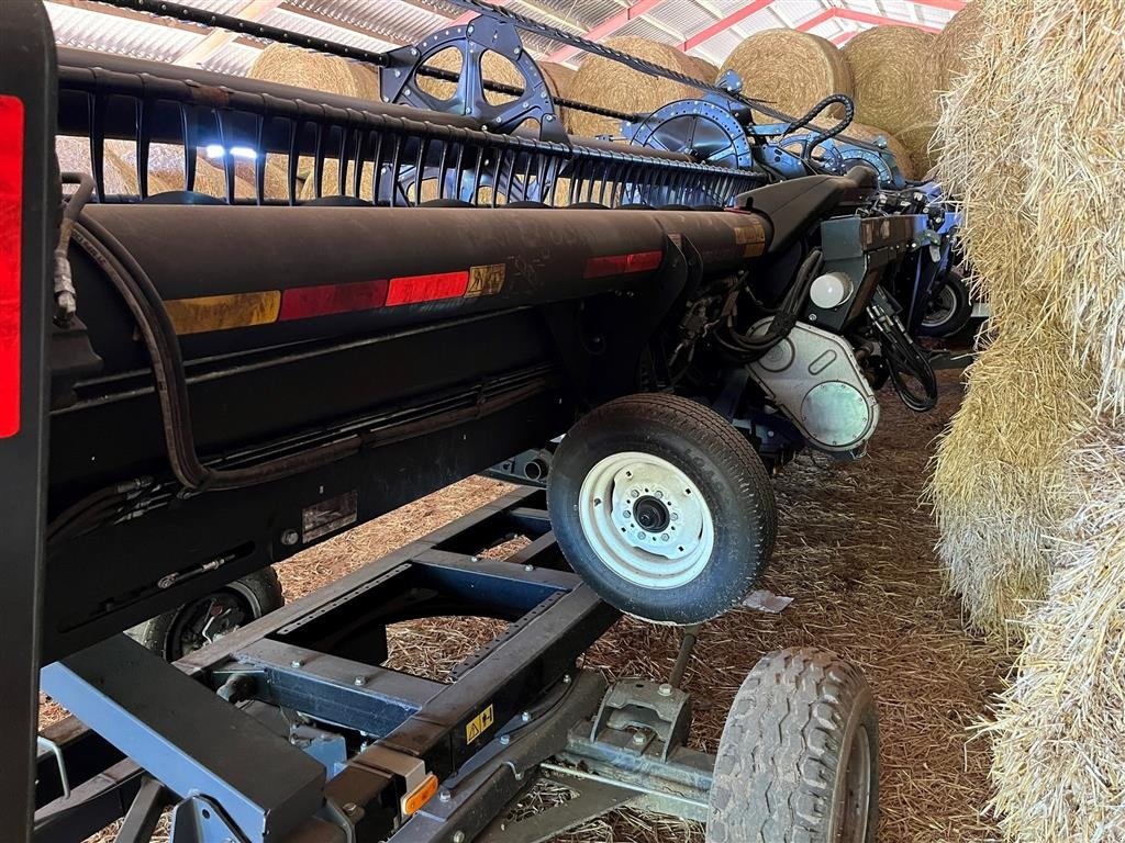 Mähdrescher typu Fendt IDEAL 7 m. MacDon 35', Gebrauchtmaschine v Suldrup (Obrázek 8)