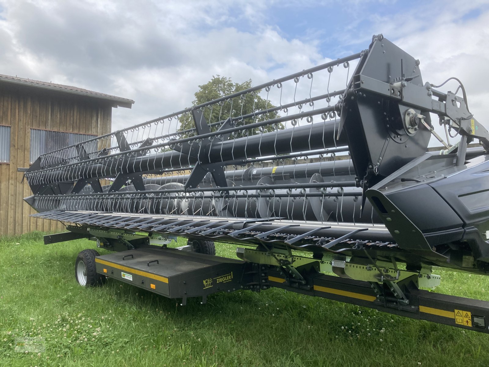 Mähdrescher des Typs Fendt IDEAL 7 PARALEVEL, Neumaschine in Schwäbisch Hall (Bild 9)