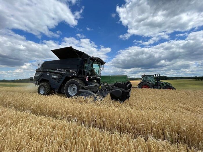 Mähdrescher del tipo Fendt IDEAL 7 PL, Gebrauchtmaschine en Anröchte-Altengeseke (Imagen 1)