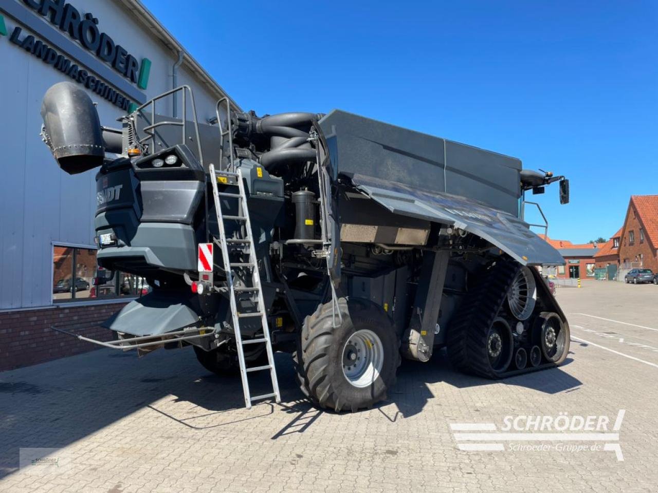 Mähdrescher van het type Fendt IDEAL 8 T, Gebrauchtmaschine in Völkersen (Foto 11)