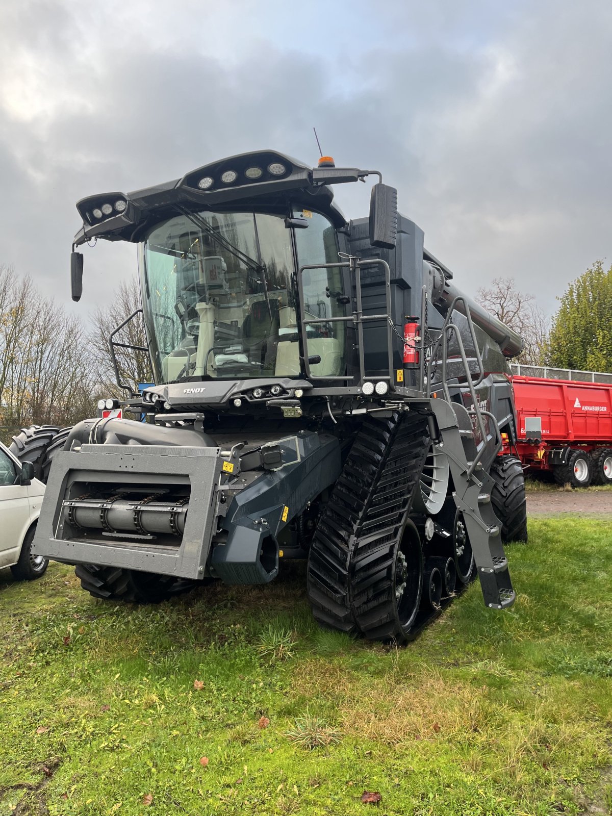 Mähdrescher of the type Fendt IDEAL 9T Gen3, Neumaschine in Tüttleben (Picture 1)