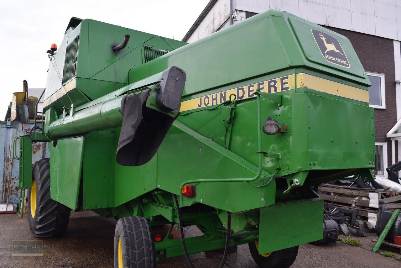 Mähdrescher типа John Deere 1065, Gebrauchtmaschine в Oyten (Фотография 4)