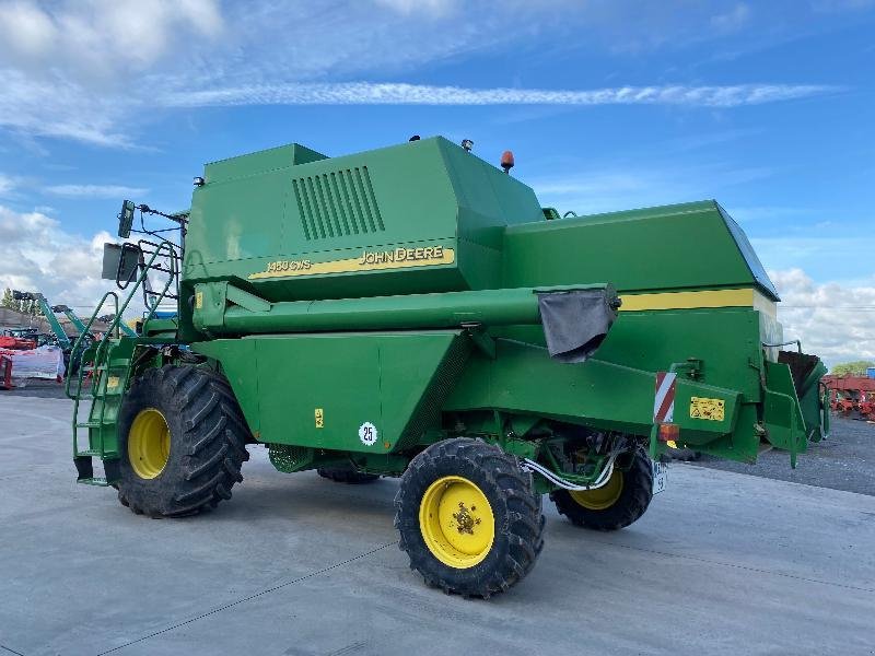 Mähdrescher des Typs John Deere 1450 CWS, Gebrauchtmaschine in Richebourg (Bild 5)