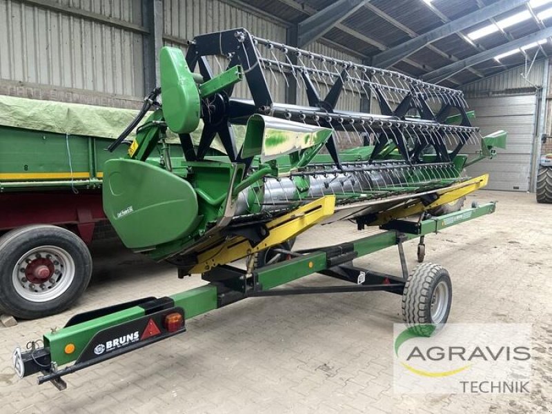 Mähdrescher van het type John Deere 1450 WTS, Neumaschine in Alpen (Foto 22)